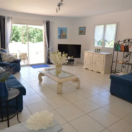 Traverse Du Bonheur Villa