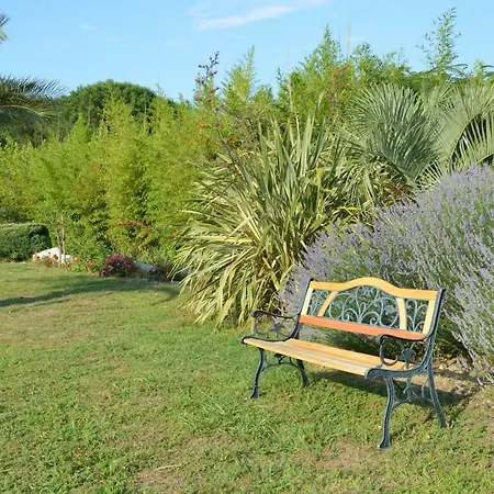 Traverse Du Bonheur Villa Saint-Génis
